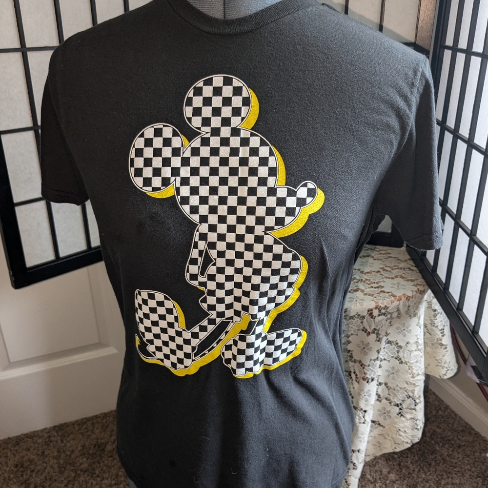 Disney branded Mickey mouse T shirt